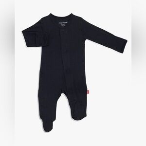 Magnetic Me Onyx Black Modal Baby Footie Sleeper Pajamas Size 3-6 Months